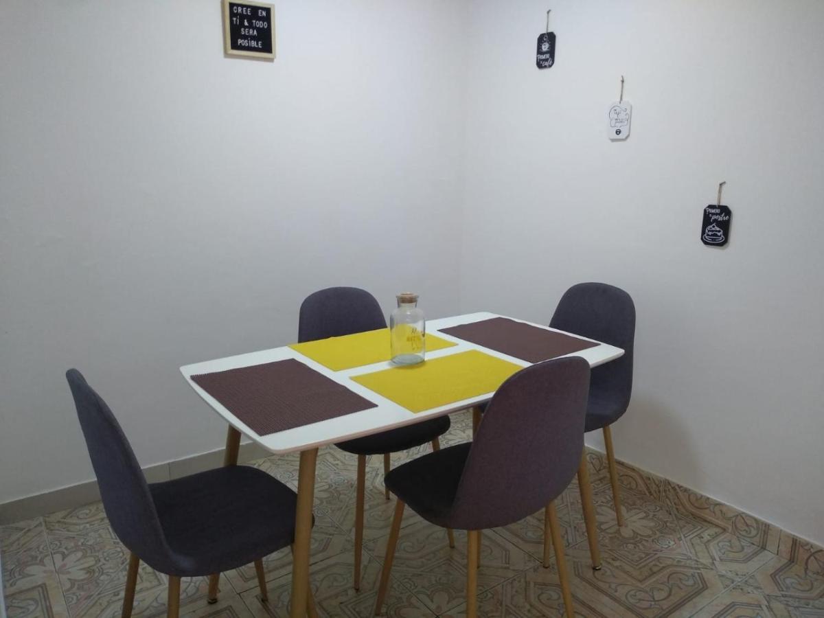 Komodo Alojamiento- Hostal Autoservicio, Ubicado Cerca Al Centro Historico - Bano Privado, Wifi , Cama 2X2 Y Agua Caliente Y Cocina Compartida โปปายาน ภายนอก รูปภาพ