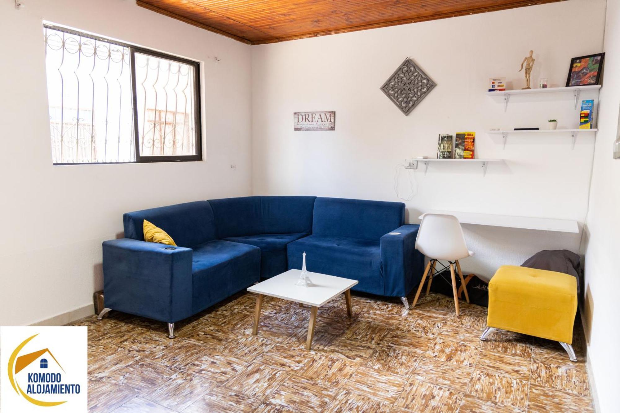 Komodo Alojamiento- Hostal Autoservicio, Ubicado Cerca Al Centro Historico - Bano Privado, Wifi , Cama 2X2 Y Agua Caliente Y Cocina Compartida โปปายาน ภายนอก รูปภาพ